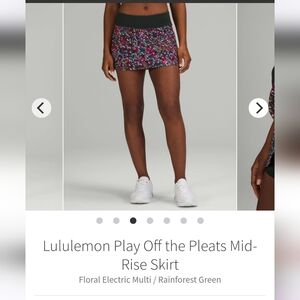 Lululemon play off the pleats skirt
